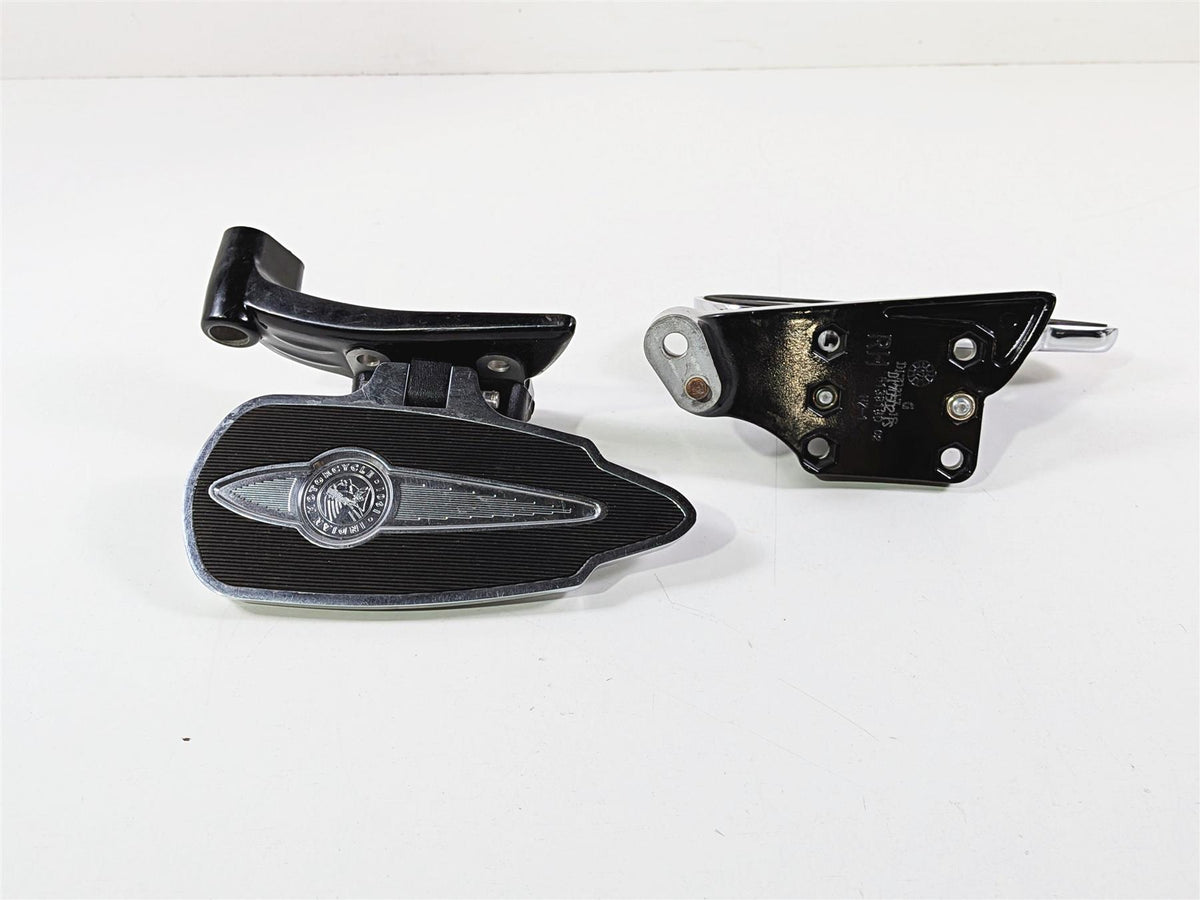 2015 Indian Chieftain Rear Passenger Floor Board & Mount Set 1020122 1020121-Mototech271