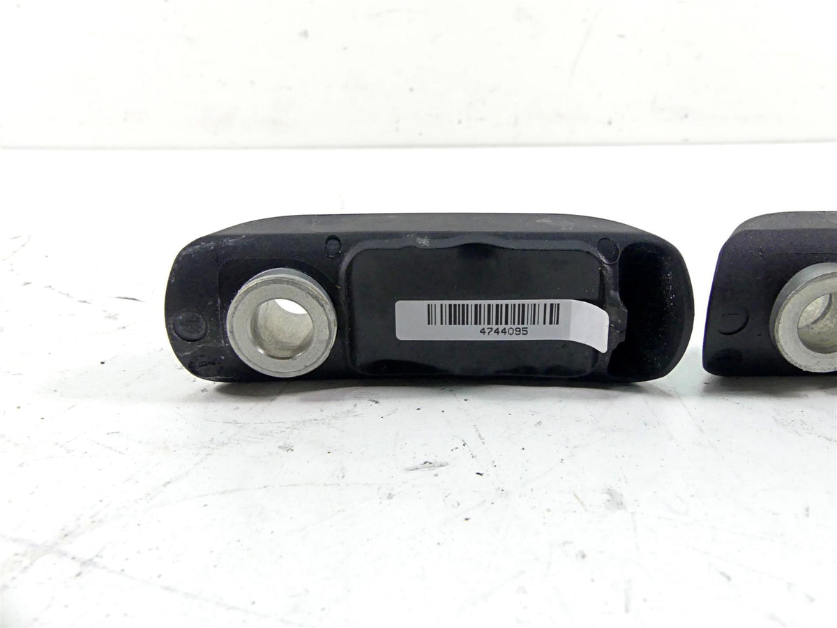 2019 Indian Chieftain Classic Tire Pressure Sensor Set 2412417 2208712 {{ shop.shopifyCountryName }} - Mototech271