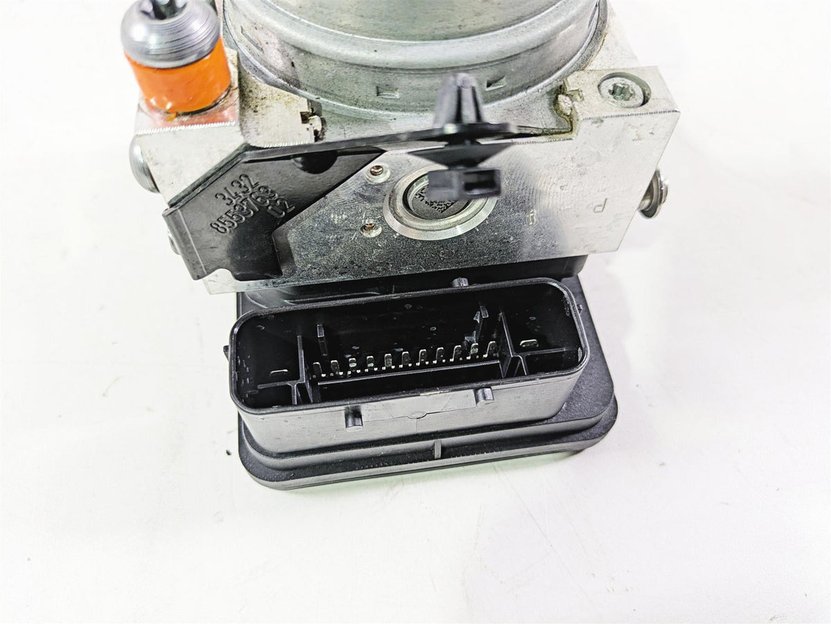 2016 BMW S1000RR K46 Abs Brake Pump Unit Module 34518561705 34518566956 {{ shop.shopifyCountryName }} - Mototech271