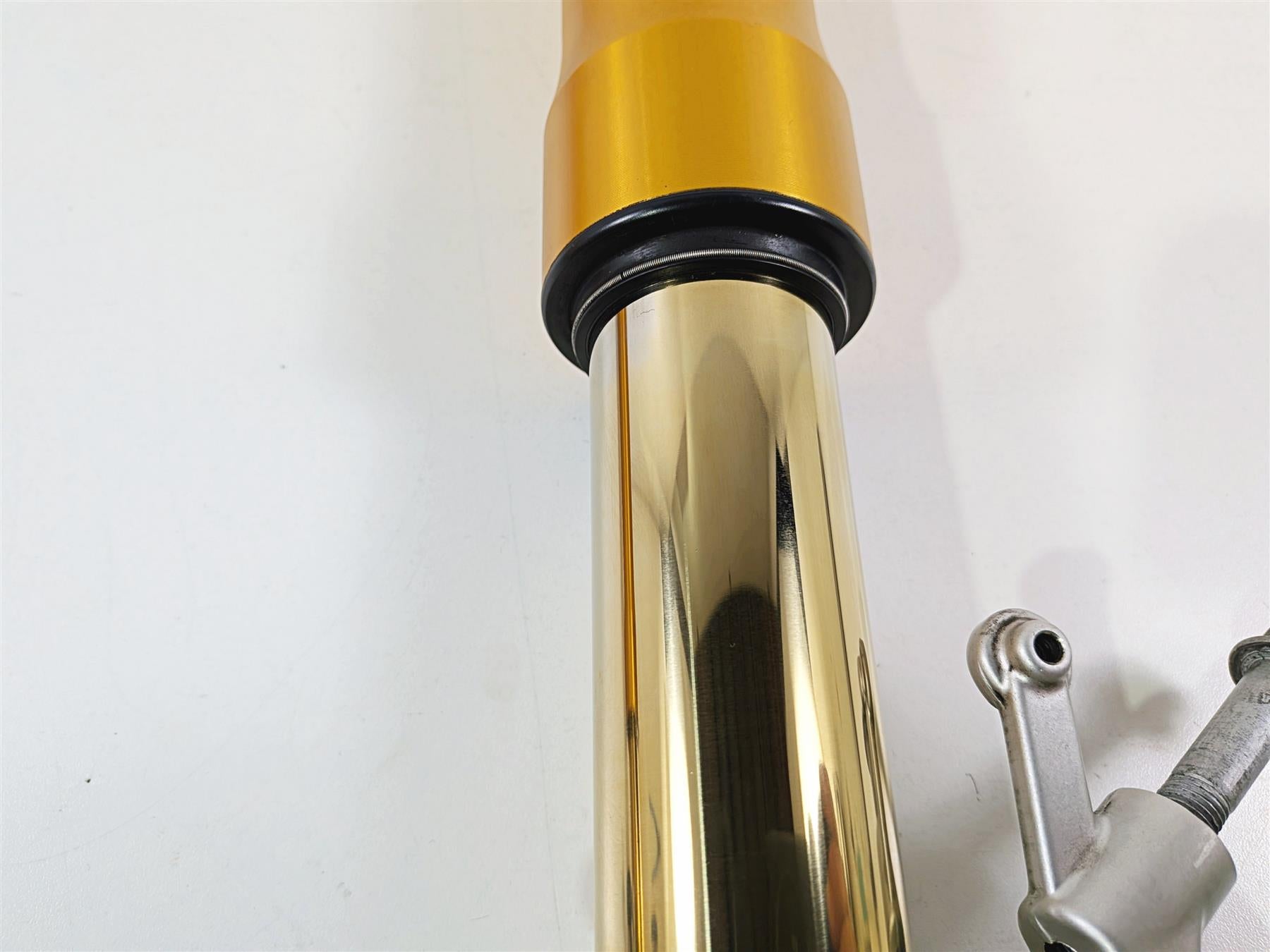 2016 Aprilia RSV 1100 Tuono V4 Factory Ohlins Front Fork Legs 2B001704 2B001703 {{ shop.shopifyCountryName }} - Mototech271