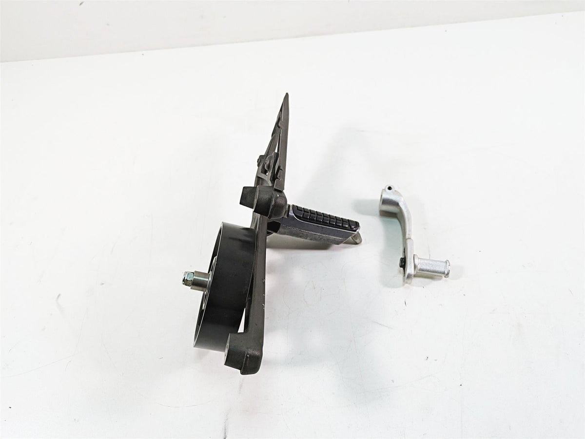 2008 Buell 1125 R Left Footpeg Foot Peg Rest Shifter Pedal N0402.1AMEYCP {{ shop.shopifyCountryName }} - Mototech271