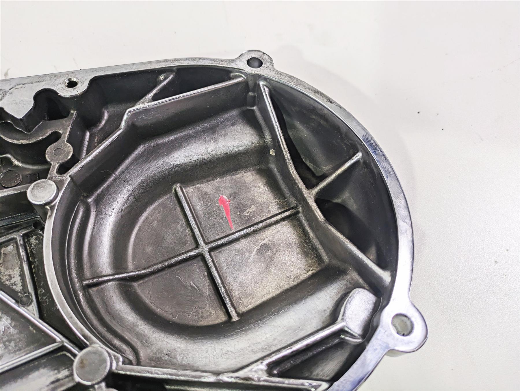 1996 Harley Touring FLHTCUI Electra Glide Outer Primary Clutch Cover 60685-94 {{ shop.shopifyCountryName }} - Mototech271
