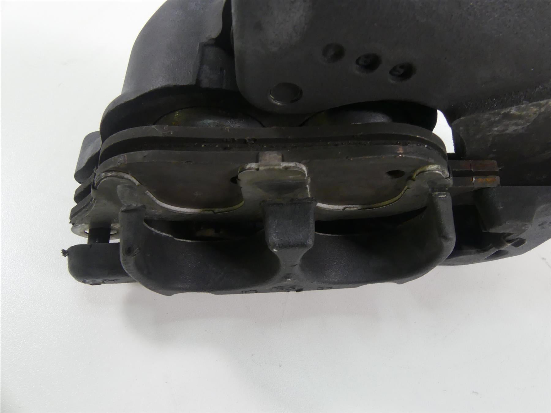 2016 Harley FXDL Dyna Low Rider Rear Brake Caliper - 25mm Axle Bracket 40908-08 {{ shop.shopifyCountryName }} - Mototech271