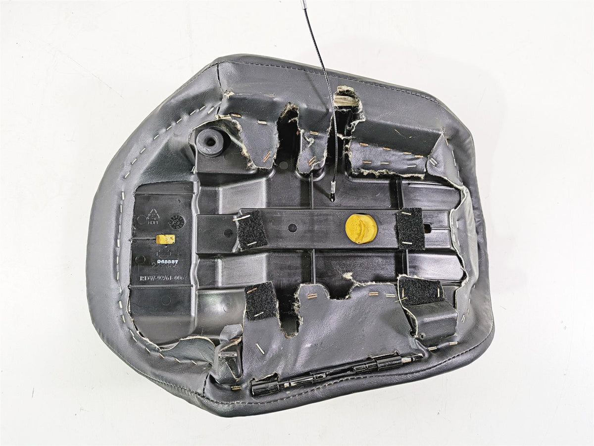 2006 Harley VRSCR Street V-Rod Front Rider Seat Saddle 52415-06 {{ shop.shopifyCountryName }} - Mototech271