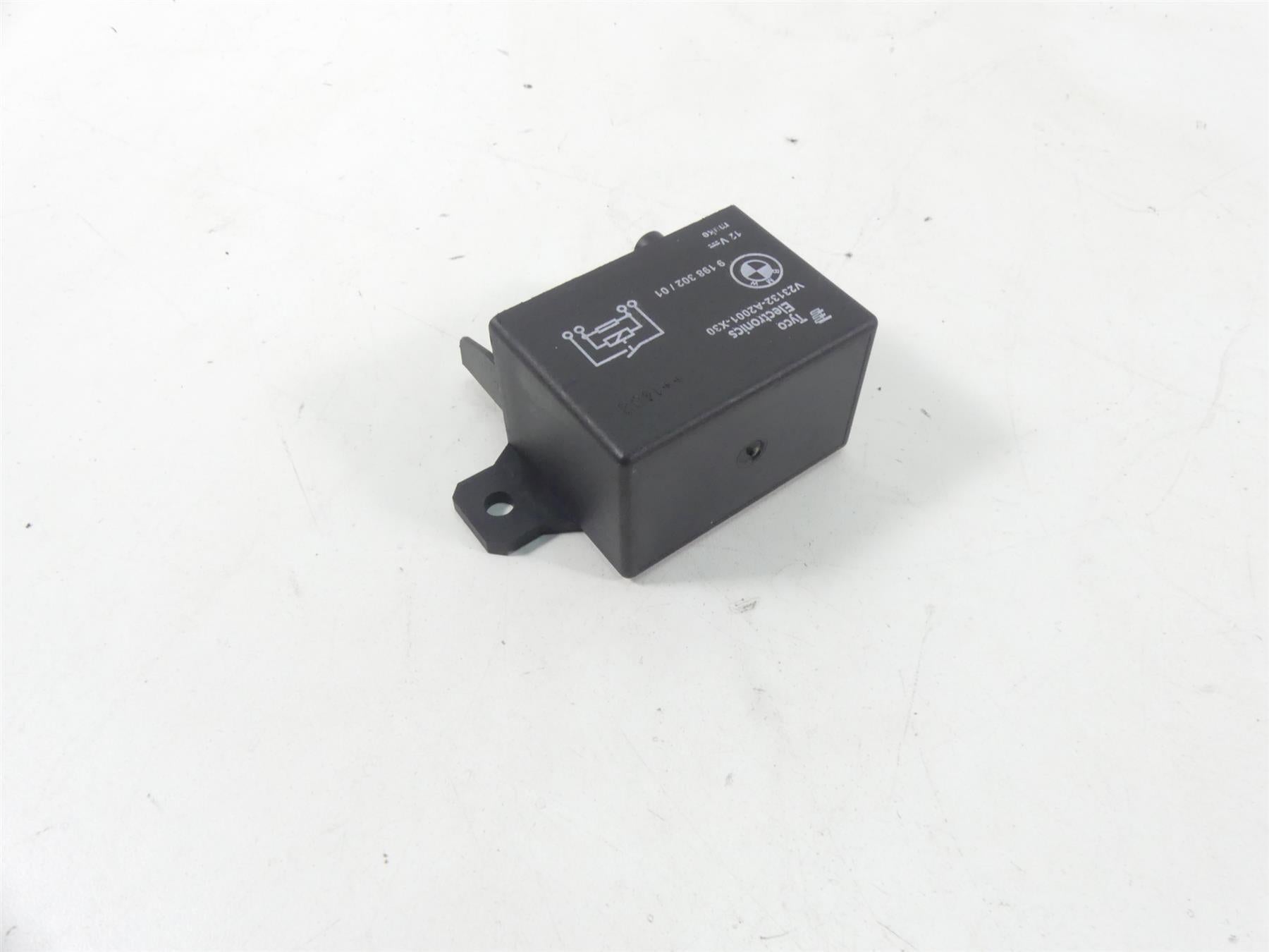 2014 BMW R1200GS K50 Electrical Engine Starter Relay 61368354778 9198302 {{ shop.shopifyCountryName }} - Mototech271