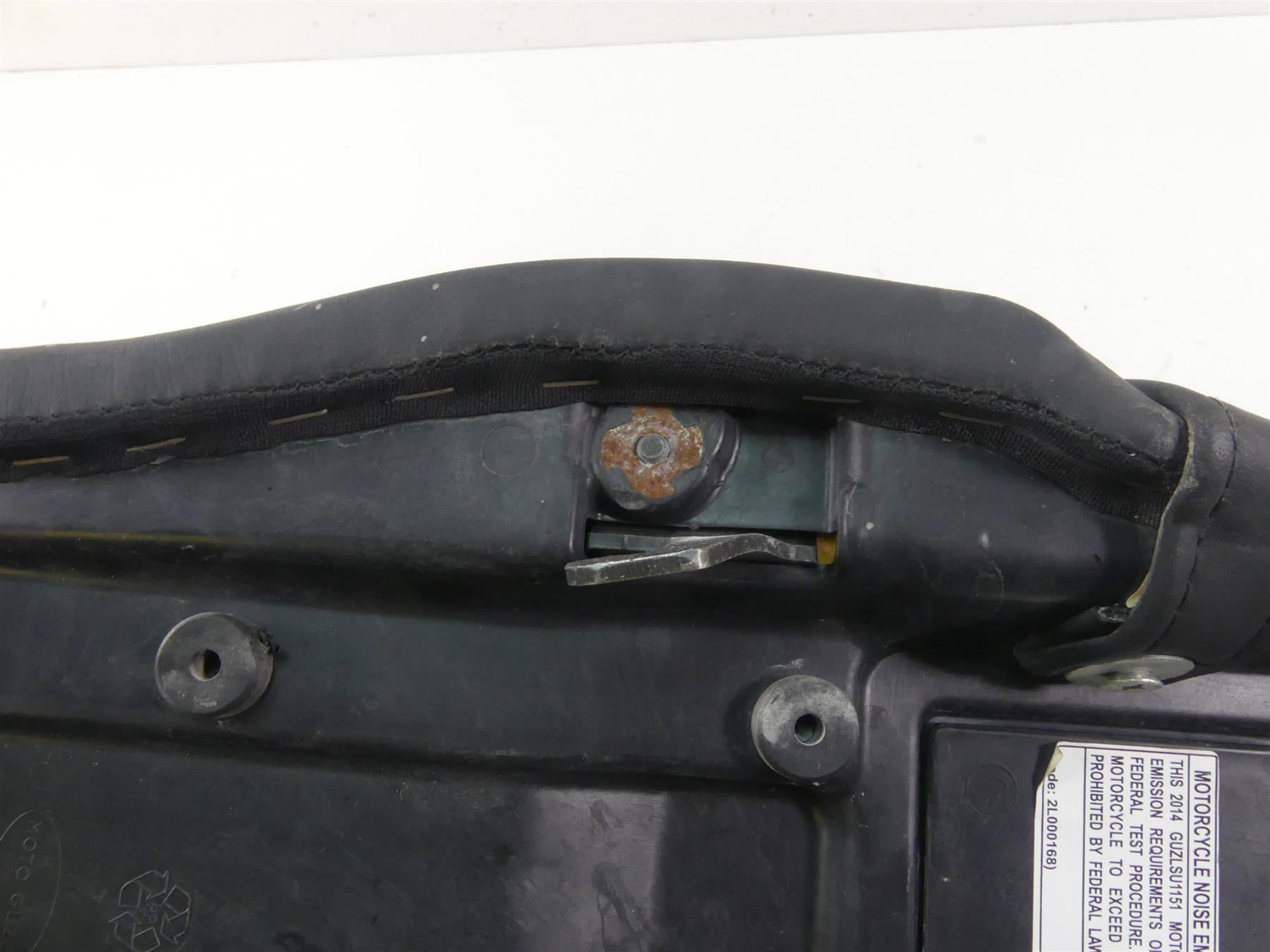 2014 Moto Guzzi Griso 1200 SE 8V Rider Passenger Duo Seat Saddle -Read {{ shop.shopifyCountryName }} - Mototech271