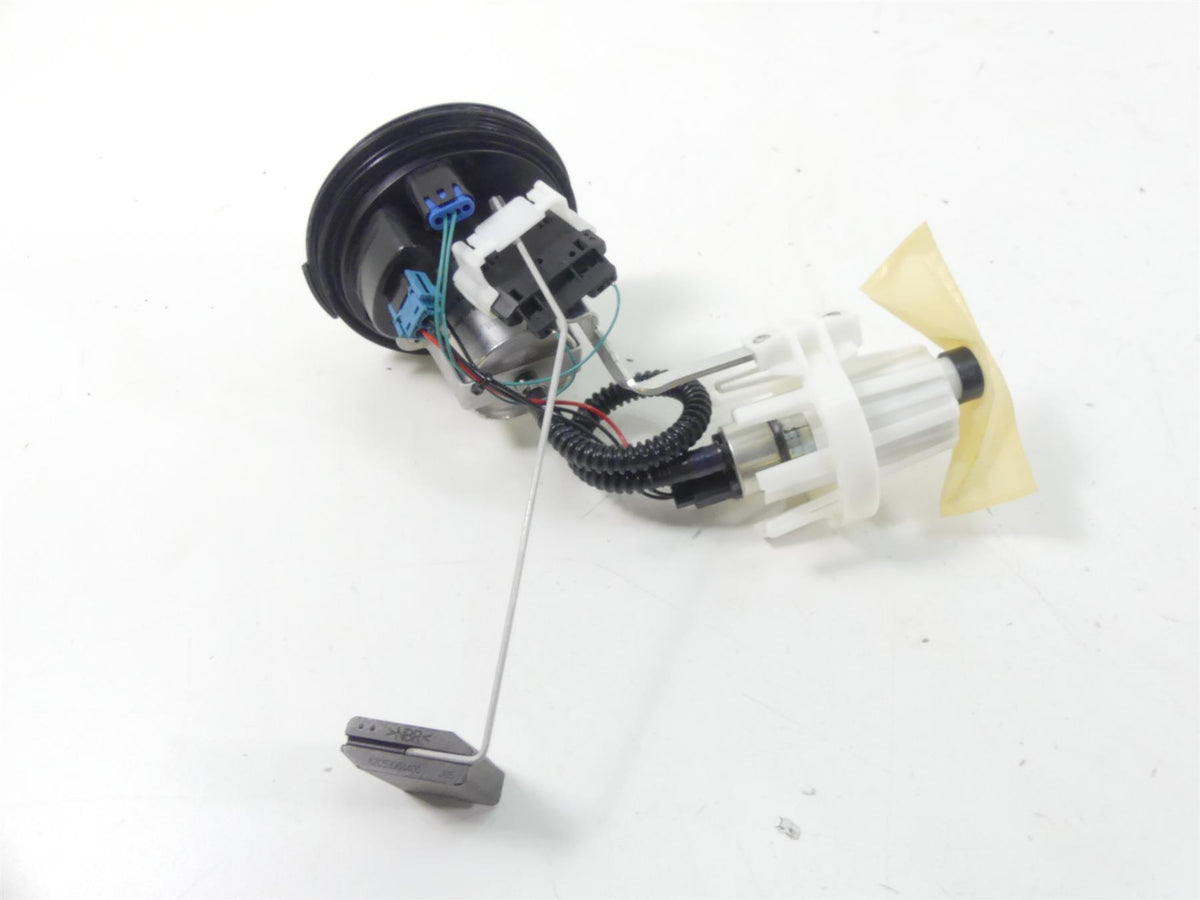 2015 BMW R1200RT K52 Fuel Gas Petrol Pump - Tested 1614835828 {{ shop.shopifyCountryName }} - Mototech271