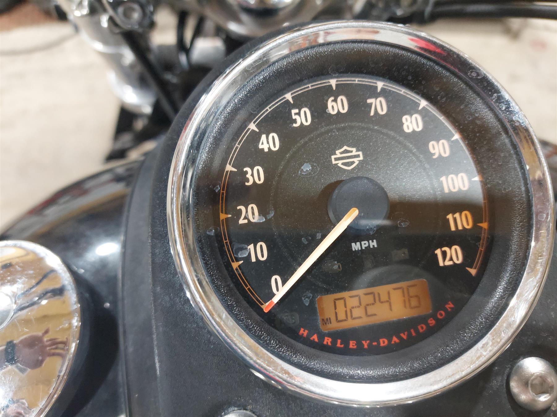 2016 Harley FXDL Dyna Low Rider Speedometer Gauge Instrument - 22K 67478-12A {{ shop.shopifyCountryName }} - Mototech271