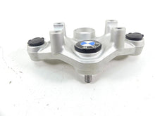 Load image into Gallery viewer, 2016 BMW R1200GS Adv K51 Upper Triple Tree Steering Clamp 31428555849 | Mototech271
