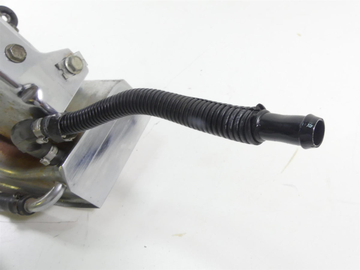 2004 Harley Softail FLSTFI Fat Boy Chrome Oil Tank Reservoir + Hoses 62498-00A {{ shop.shopifyCountryName }} - Mototech271