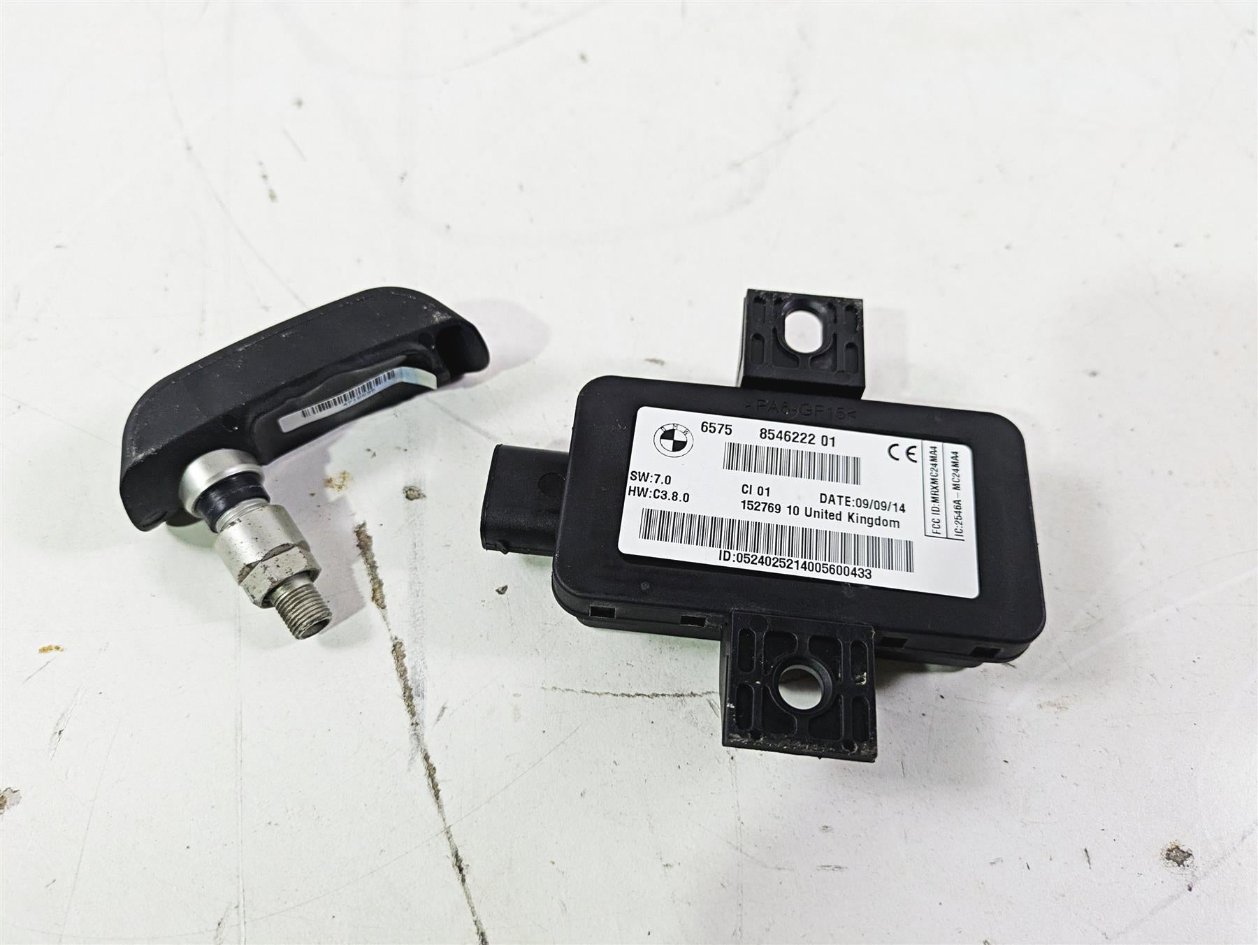 2015 BMW R1200GS Adv K51 Rdc Sensor & Rear Tire Pressure Sensor 65758546222 | Mototech271
