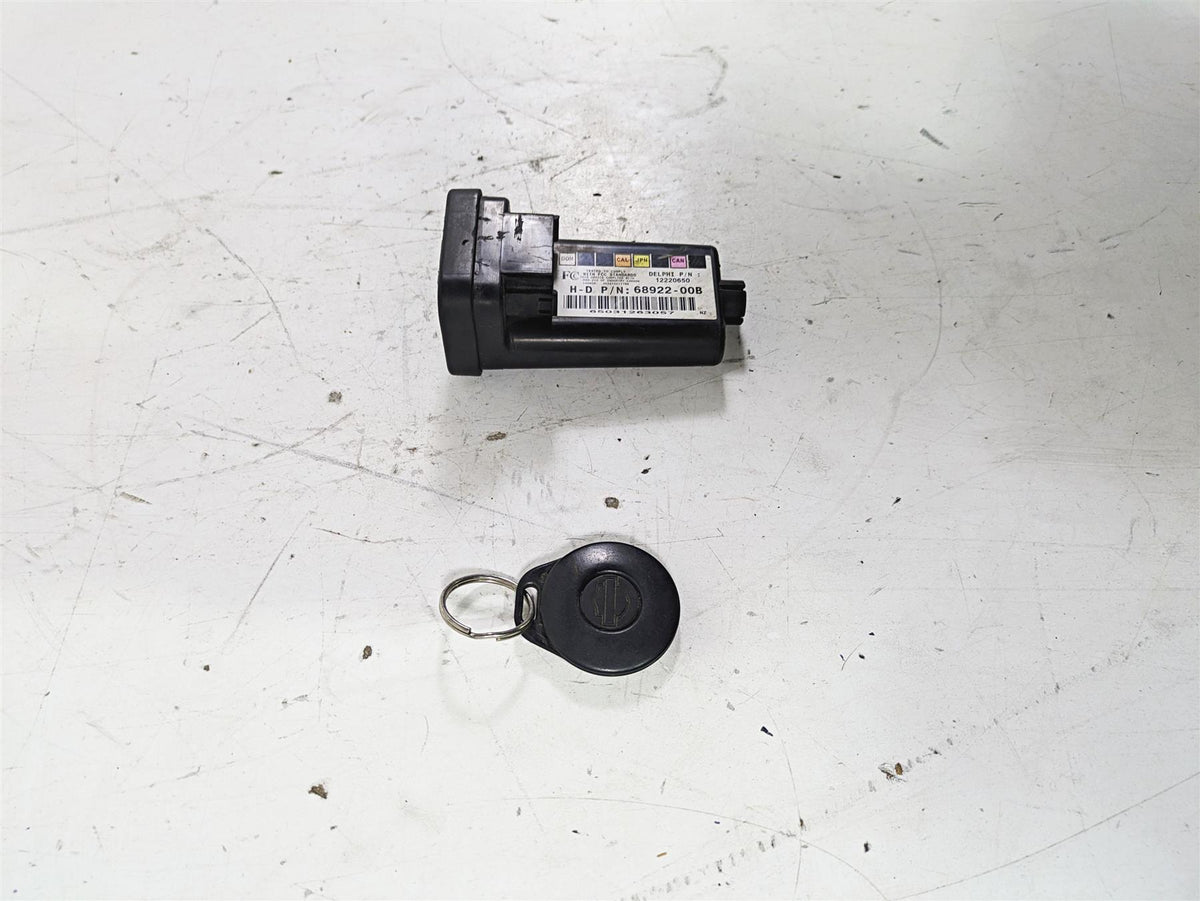 2003 Harley Touring FLHTCUI 100TH E-Glide Tssm Security Module & Fob 68922-00B {{ shop.shopifyCountryName }} - Mototech271