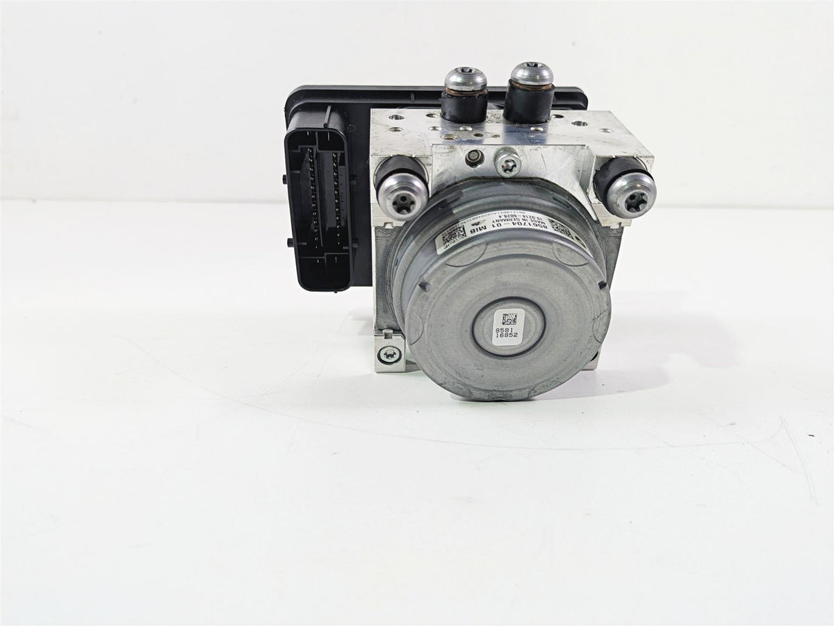 2016 BMW R1200RT K52 Abs Brake Pump Pressure Module 34519444398 {{ shop.shopifyCountryName }} - Mototech271