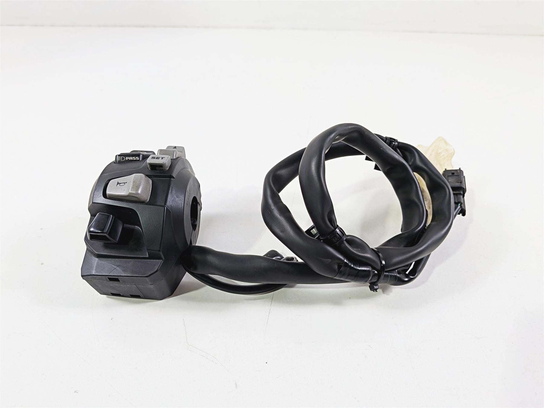 2017 Honda CRF1000 Africa Twin Left Hand Control Switch Set Light 35200-MJP-G82-Mototech271