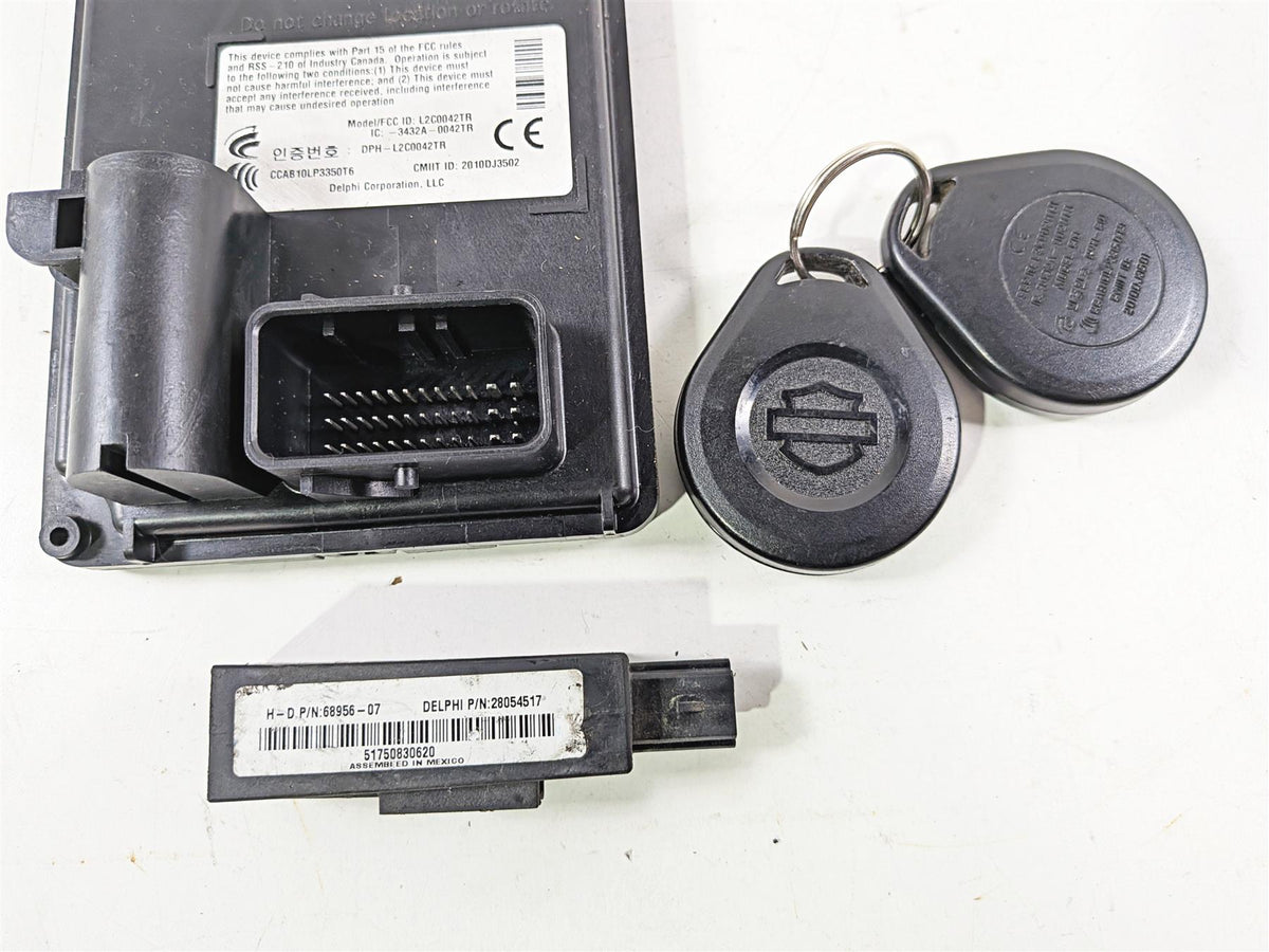 2015 Harley Touring FLTRUSE CVO Road Glide Bcm Security X-Axis & Fob 69994-12B-Mototech271