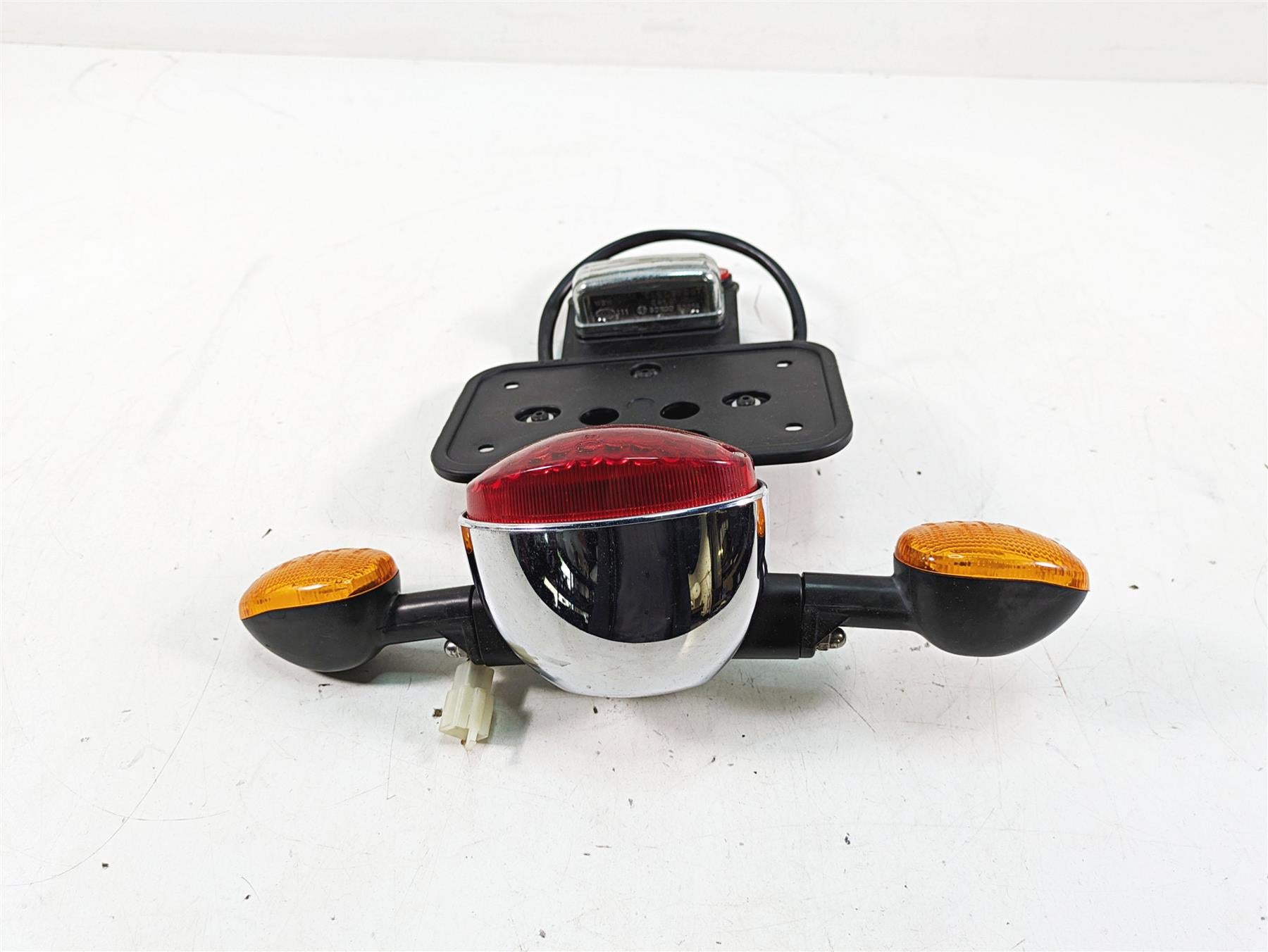 2013 Moto Guzzi V7 750 Stone Taillight Rear Blinker Plate Holder Set 883479 {{ shop.shopifyCountryName }} - Mototech271