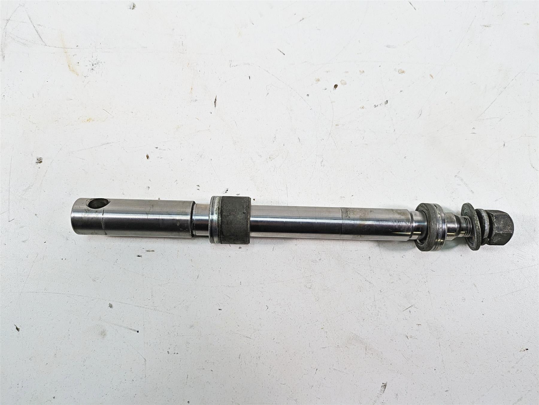 1999 Harley Dyna FXDL Low Rider Front 3/4" Wheel Spindle Axle 43895-87B {{ shop.shopifyCountryName }} - Mototech271