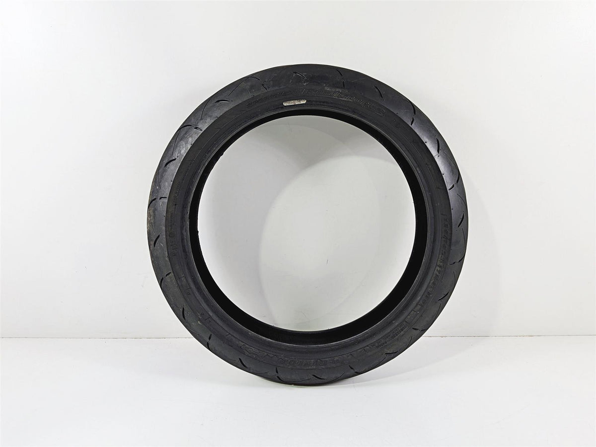 Used Front Motorcycle Tire Dunlop Sportmax Roadsport 2 120/70-R17 58W DOT2624 45238704-Mototech271