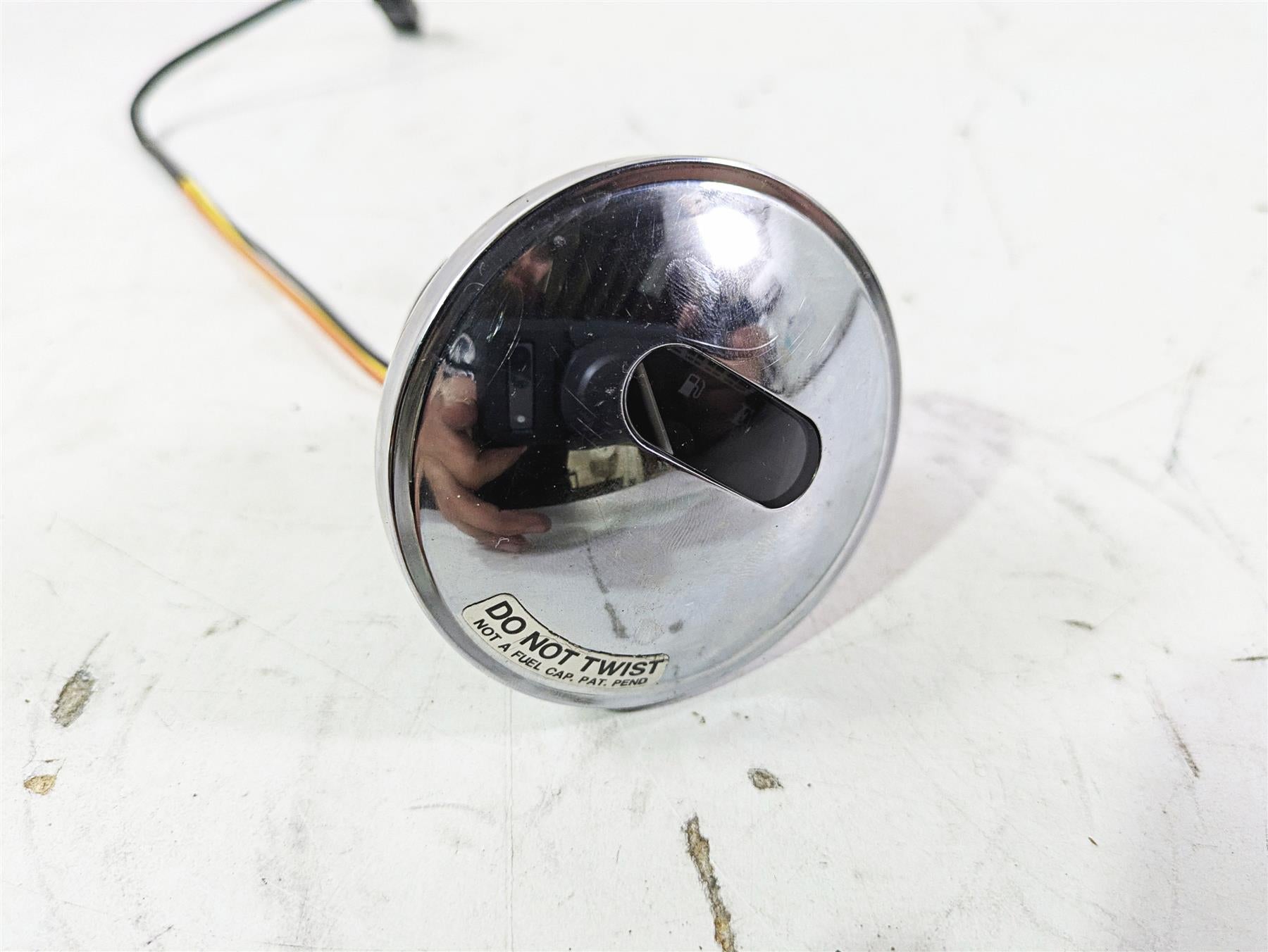 2004 Harley Softail FLSTF Fat Boy Fuel Gas Petrol Level Gauge 75053-01B {{ shop.shopifyCountryName }} - Mototech271