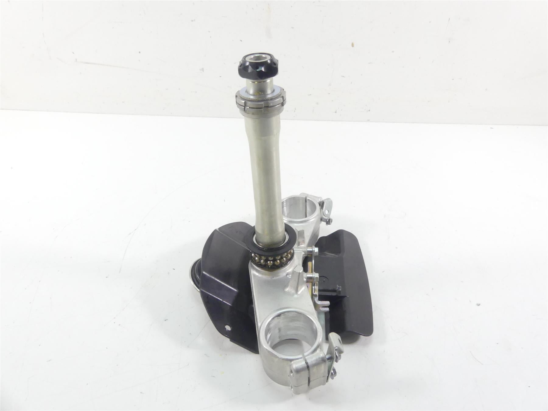 2021 Kawasaki ZX1400 ZX14R Ninja Lower Triple Tree Clamp - 54mm 44037-0039 {{ shop.shopifyCountryName }} - Mototech271