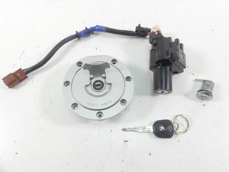 2021 Honda CBR600RR Ignition Switch Key Lock Tank Cap Set - Read 35010-MJC-L11 {{ shop.shopifyCountryName }} - Mototech271