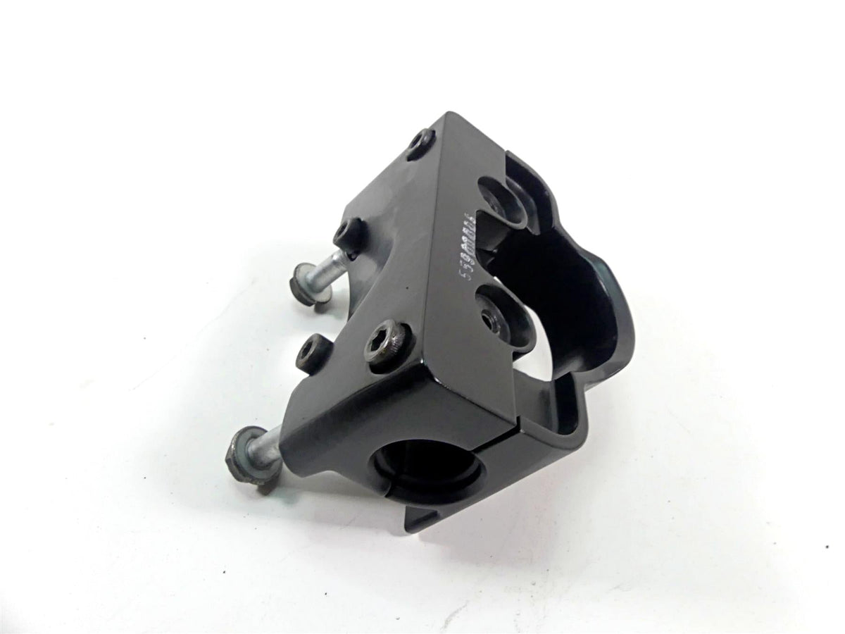 2014 Harley VRSCF Muscle V-Rod Reduced Reach Handlebar Handle Bar Riser ...