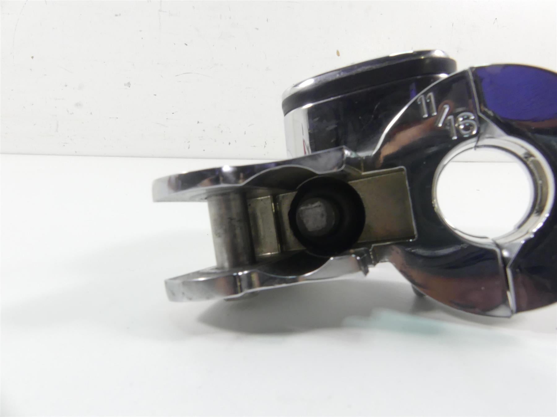 2009 Harley Dyna FXDF SE CVO Fat Bob Clutch Master Cylinder 11/16 46113-02D {{ shop.shopifyCountryName }} - Mototech271
