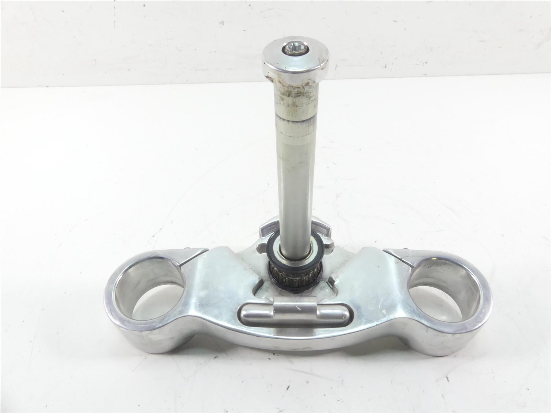 2021 Harley Softail FLSB Sport Glide Lower Triple Tree Clamp - Read 45900187 {{ shop.shopifyCountryName }} - Mototech271