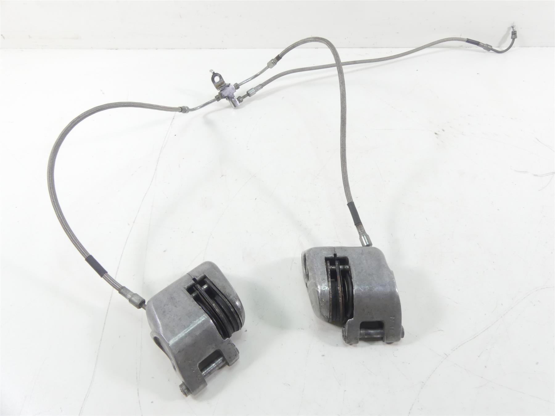 1978 Harley XLH1000 Sportster Ironhead Front Dual Brake Caliper Set 44116-77 {{ shop.shopifyCountryName }} - Mototech271