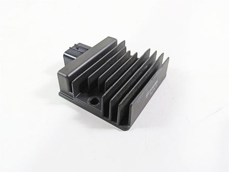 2020 Kawasaki Z900 ZR900 Rectifier Voltage Regulator SH868BA 21066-0753 {{ shop.shopifyCountryName }} - Mototech271