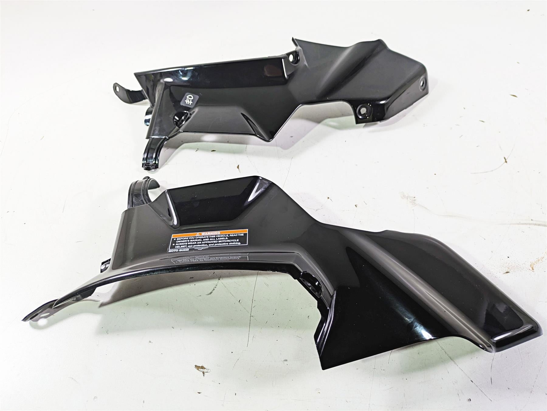 2014 Moto Guzzi California 1400 Touring Neck Frame Cover Fairing Set B063717 {{ shop.shopifyCountryName }} - Mototech271