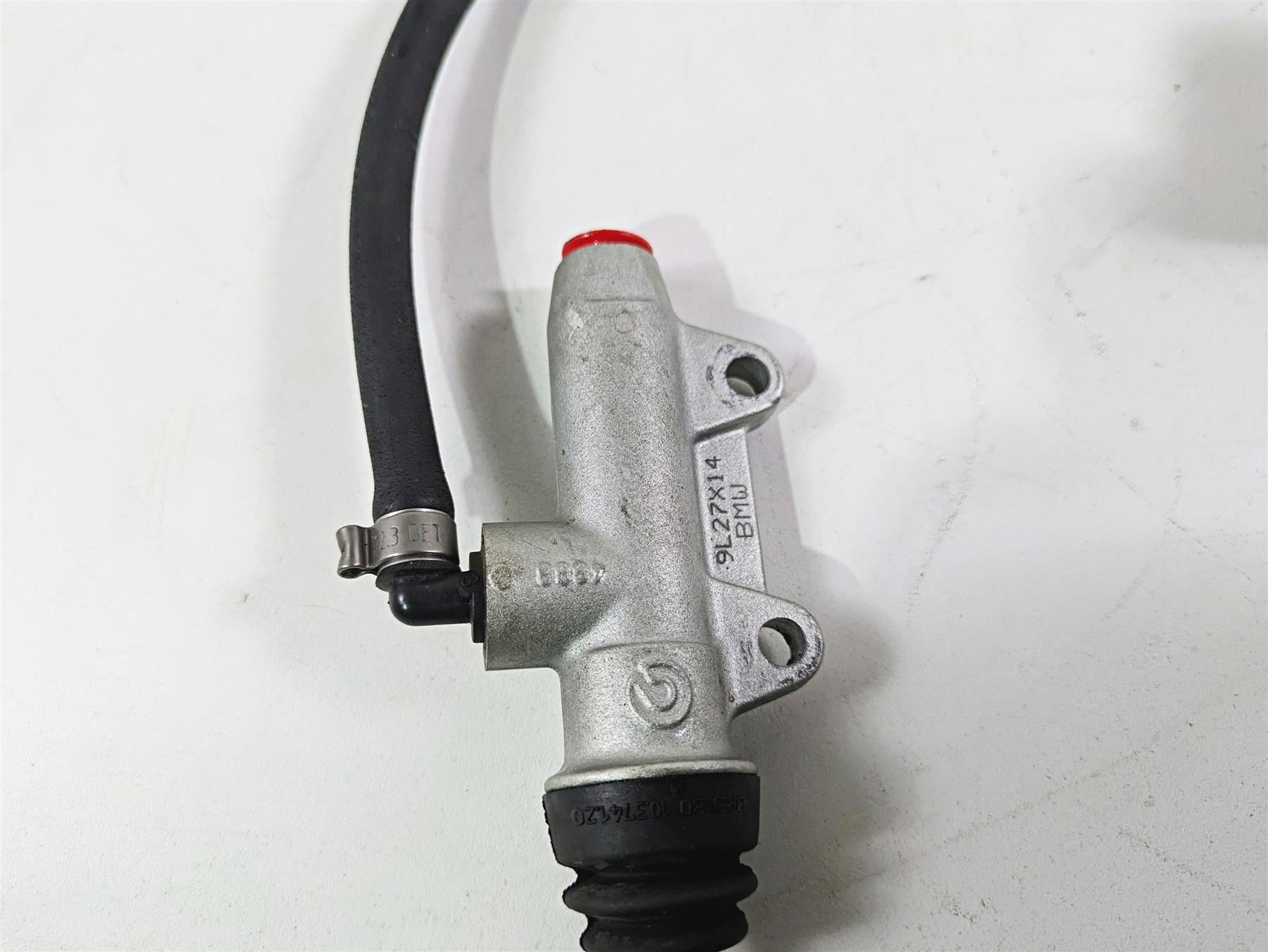 2010 BMW R1200RT K26 Rear Brembo Brake Master Cylinder 34317705580 {{ shop.shopifyCountryName }} - Mototech271