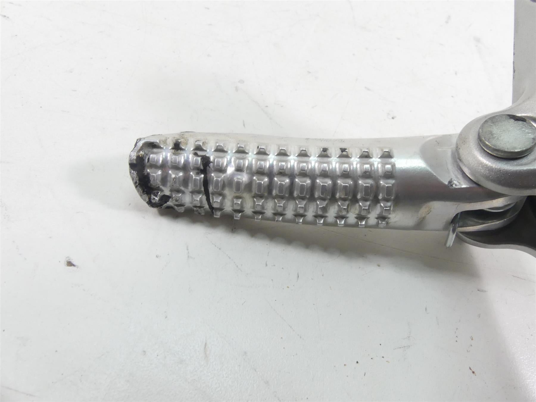 2022 Yamaha MT09 FZ09 Left Front Footpeg & Mount B7N-27442-00-00 {{ shop.shopifyCountryName }} - Mototech271