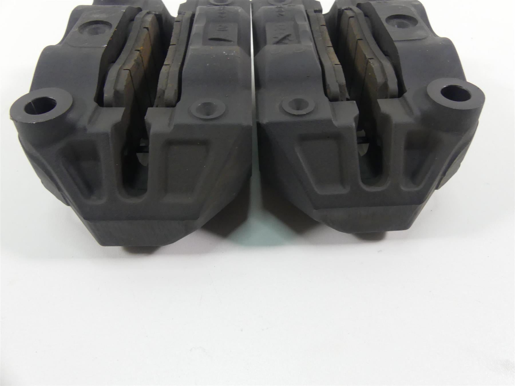 2021 Aprilia Tuono 660 RS660 Front Brembo 100mm Brake Calipers 2B006451 2B006452 {{ shop.shopifyCountryName }} - Mototech271