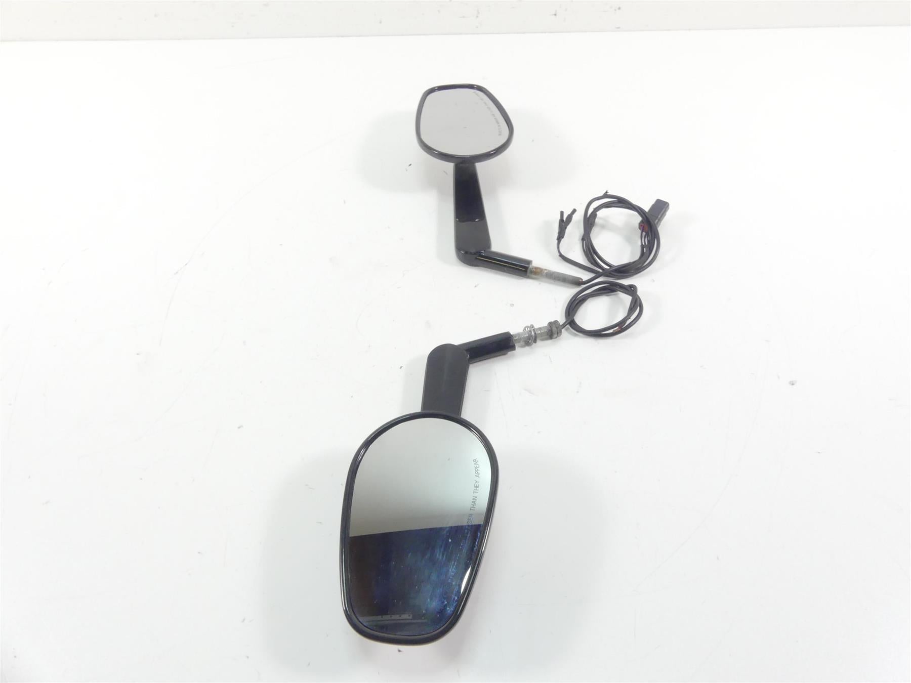 2011 Harley VRSCF Muscle Rod Rear View Mirror Turn Signal Set -Read 69395-09A {{ shop.shopifyCountryName }} - Mototech271