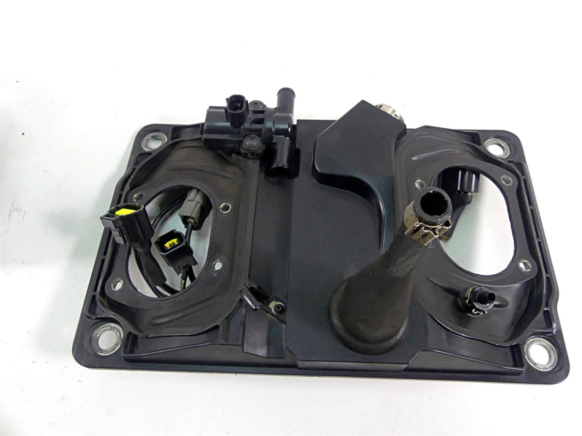 2012 Ducati Panigale 1199S Mikuni Throttle Body Set & Air Box Cover 28240892A {{ shop.shopifyCountryName }} - Mototech271