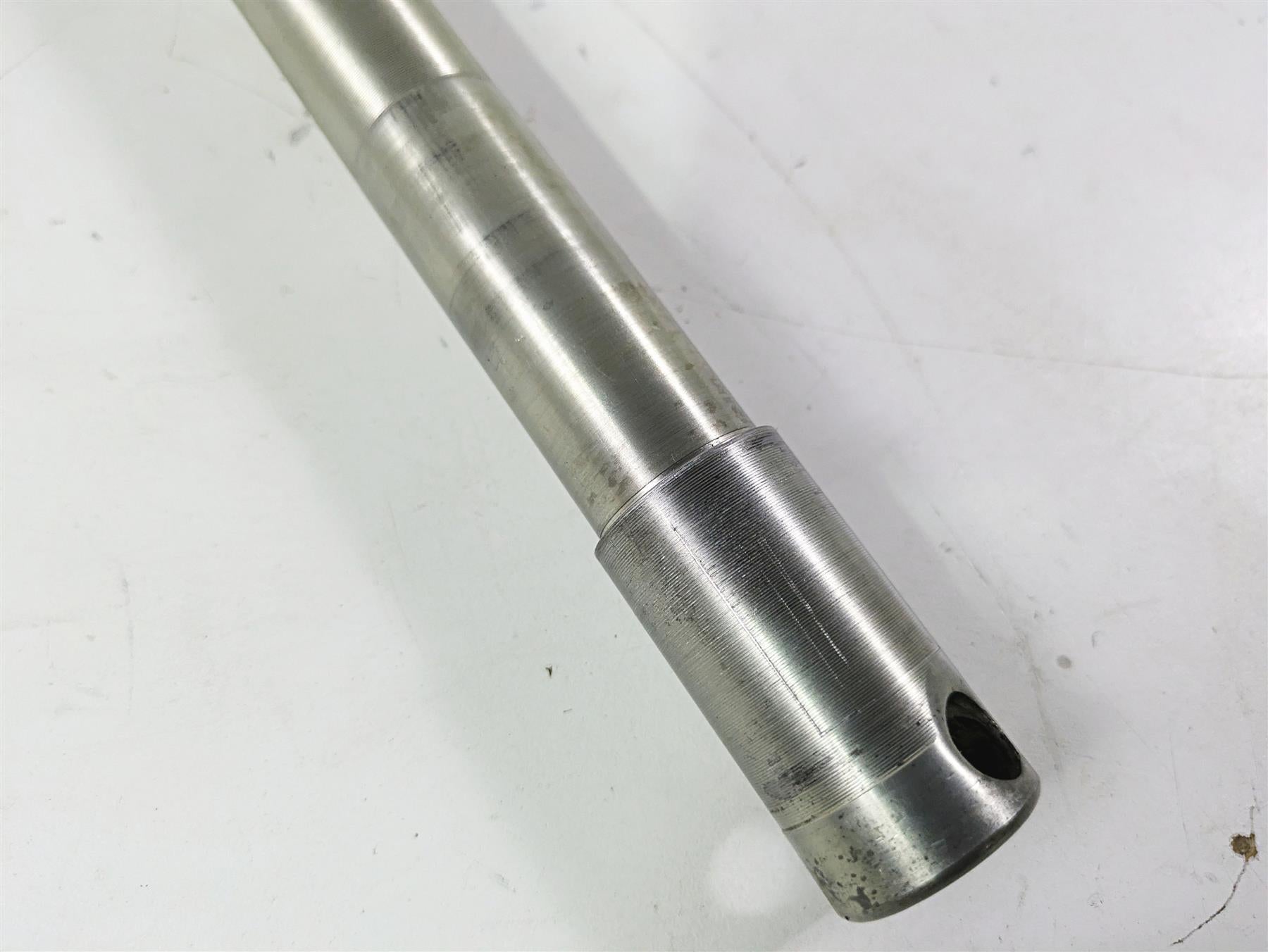 2010 Harley VRSCF Muscle Rod Front Axle Wheel Spindle 41628-08 {{ shop.shopifyCountryName }} - Mototech271