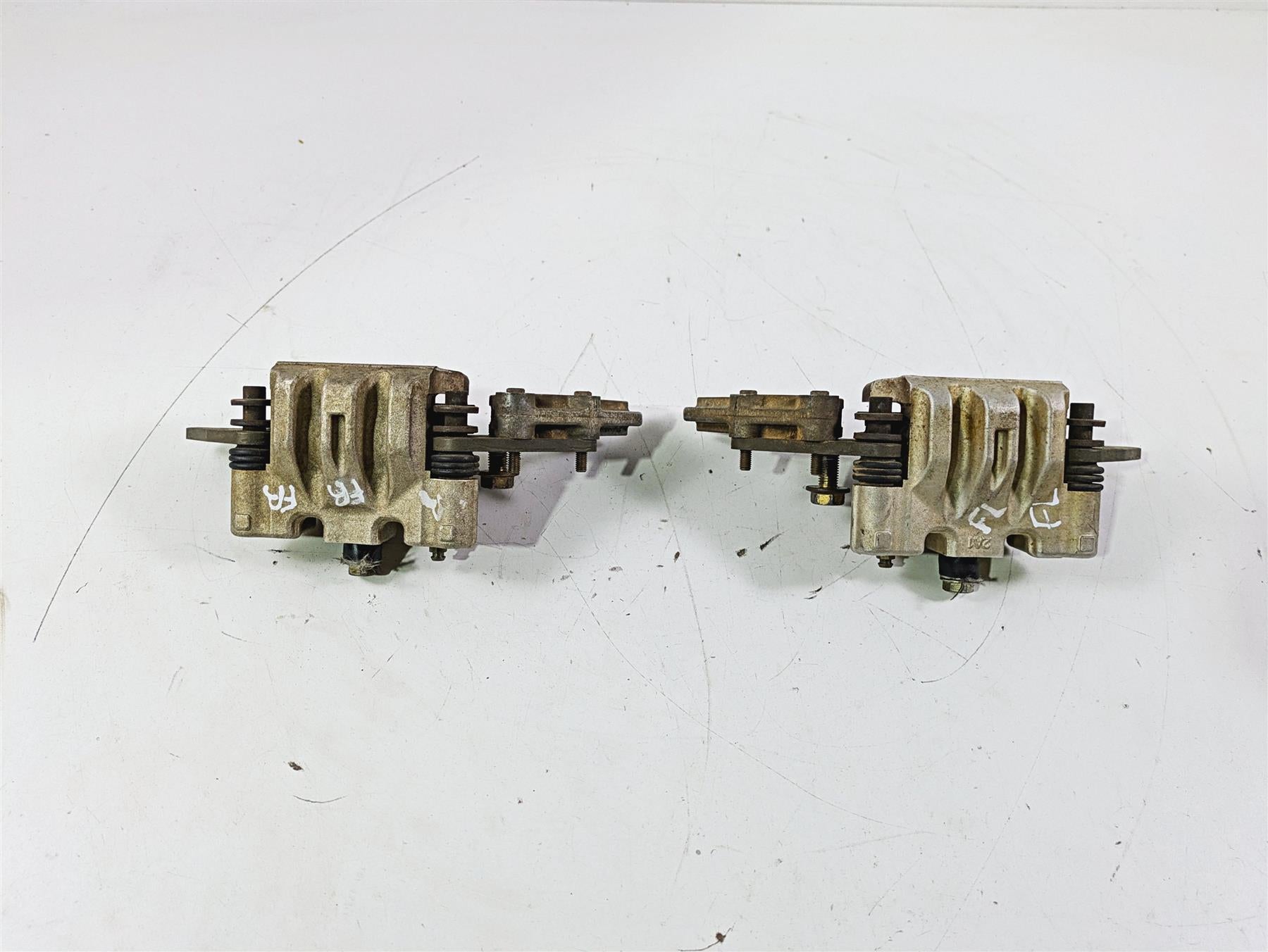 2022 Polaris Ranger 1000 Premium Front Brake Caliper Set 1913060 1913061 {{ shop.shopifyCountryName }} - Mototech271