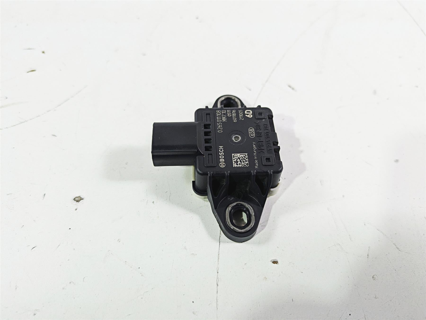 2022 KTM 1290 Super Adventure S Fall Lean Angle Sensor Bosch 61542090000 {{ shop.shopifyCountryName }} - Mototech271