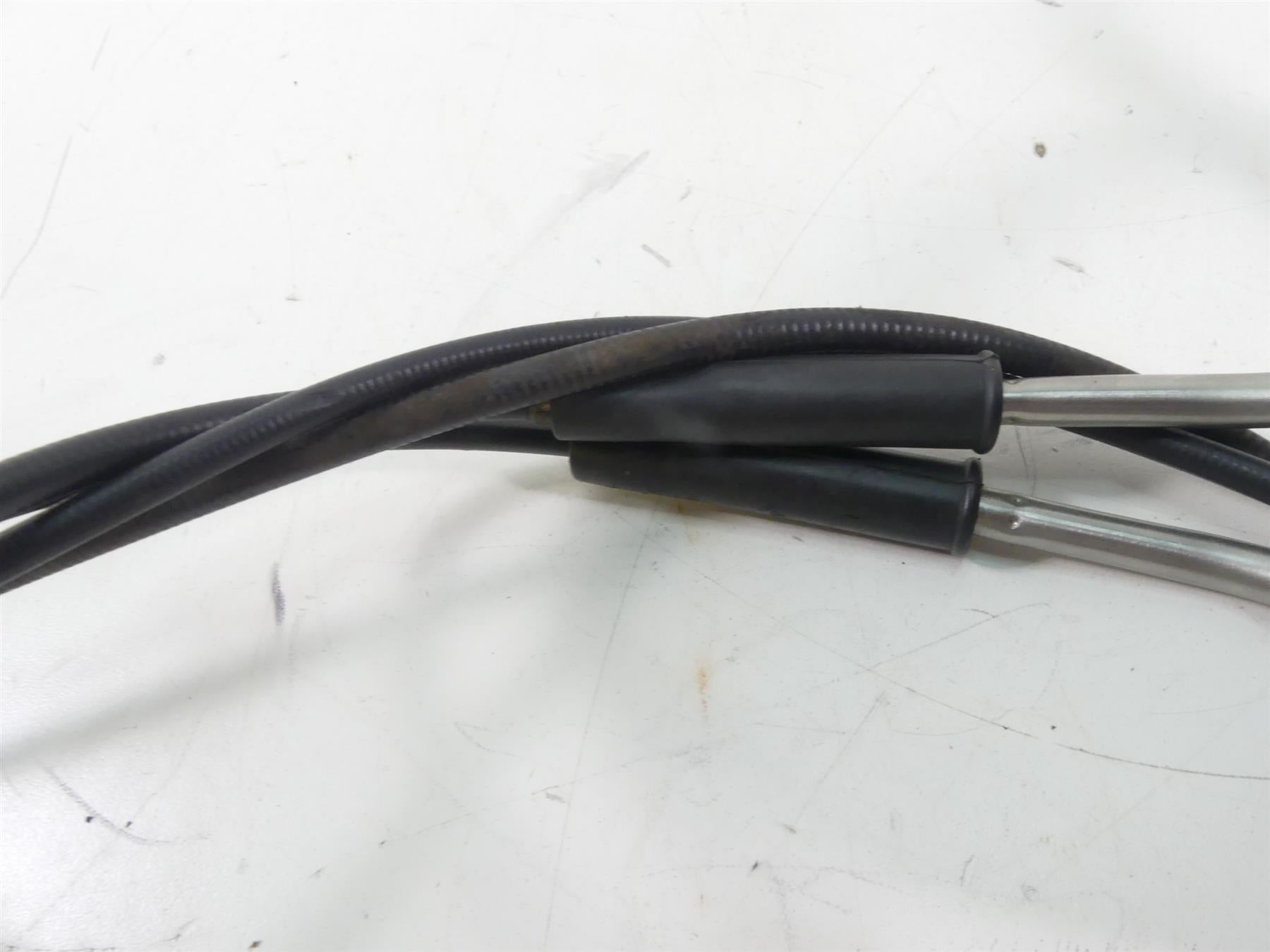 2004 Harley Softail FLSTFI Fat Boy Right Control Switch Start Stop 71684-06A {{ shop.shopifyCountryName }} - Mototech271
