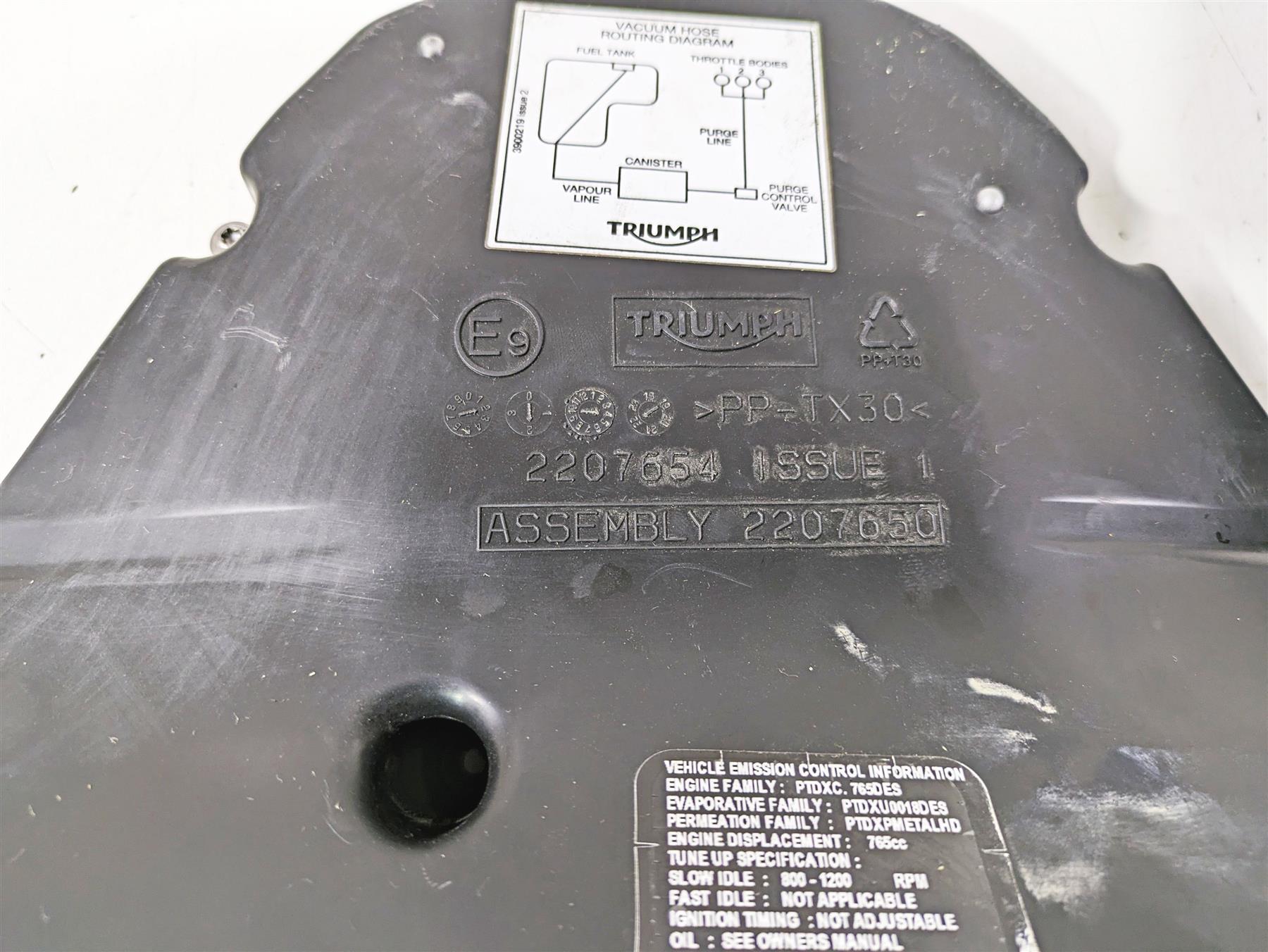 2023 Triumph Street Triple 765 RS Air Box Cleaner Breather T2207650 T2207654 {{ shop.shopifyCountryName }} - Mototech271