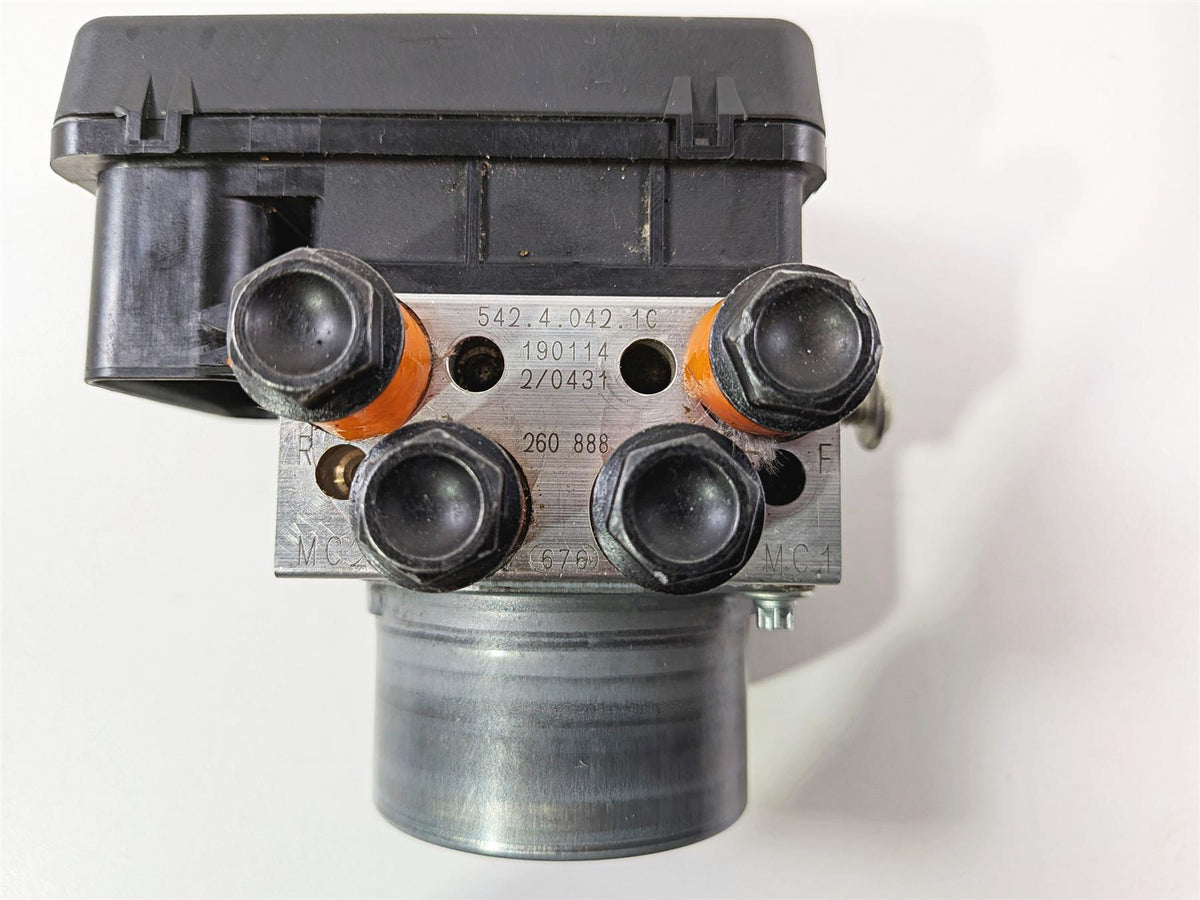 2019 Ducati 959 Panigale Abs Brake Pump Pressure Unit Module 54240421C {{ shop.shopifyCountryName }} - Mototech271