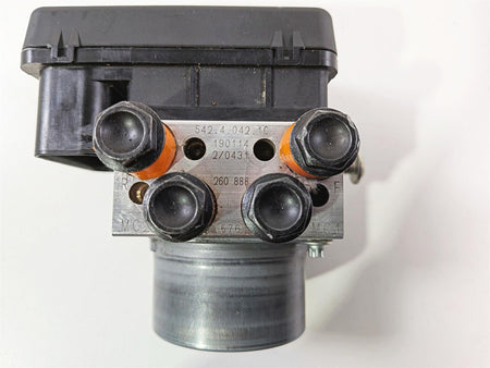 2019 Ducati 959 Panigale Abs Brake Pump Pressure Unit Module 54240421C {{ shop.shopifyCountryName }} - Mototech271