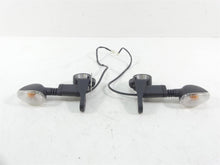 Load image into Gallery viewer, 2019 Moto Guzzi V7 III Stone 750 Front Blinker Turn Signal Set 2D000261 2D000262
