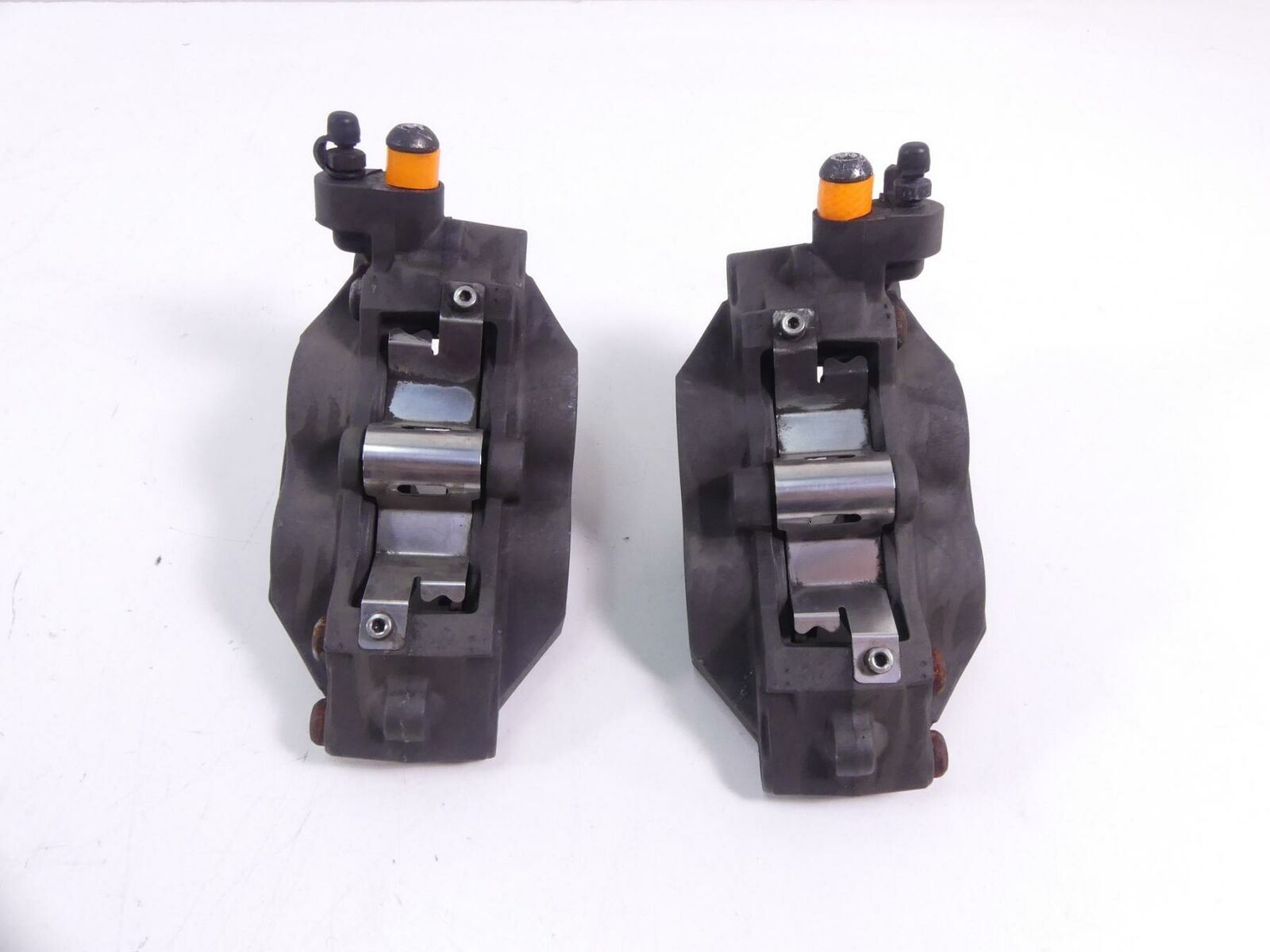 2003 BMW R1200CL K30 Front Brake Caliper Set 34117722525 34117722526 {{ shop.shopifyCountryName }} - Mototech271