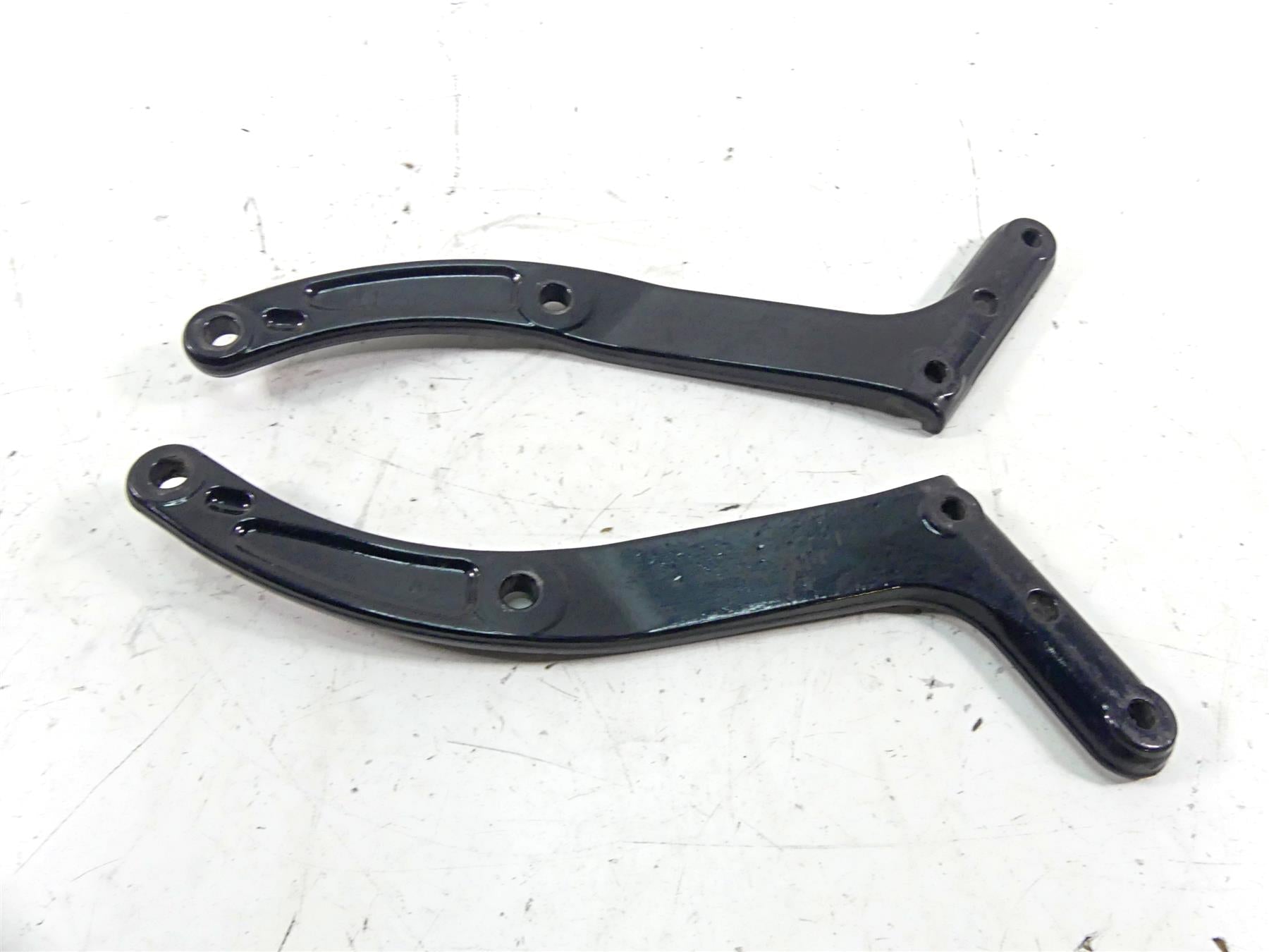 2011 Harley Softail FLSTF Fat Boy Rear Braces Frame Struts Mounts 47812 ...
