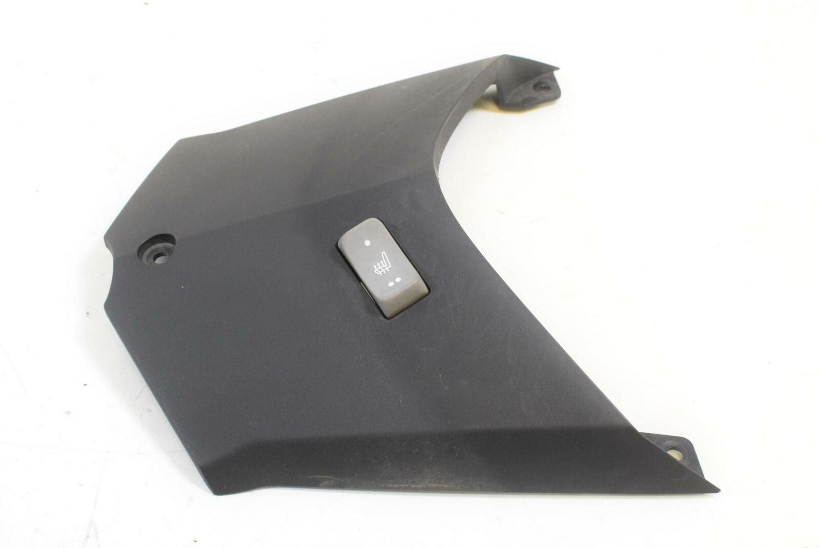 2007 BMW K1200 GT K44 Seat Heater Switch & Cover Panel 46637685010 {{ shop.shopifyCountryName }} - Mototech271