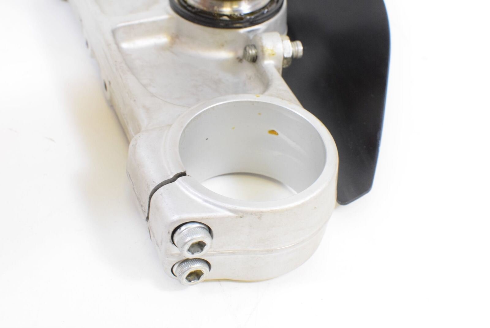 2006 Ducati Monster S2R 1000 Lower Triple Tree Steering Clamp 34220151C {{ shop.shopifyCountryName }} - Mototech271