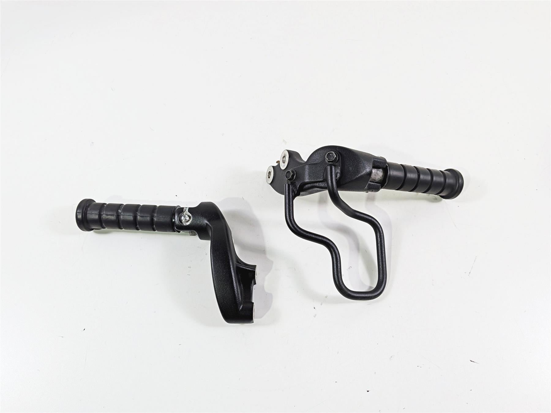 2021 Indian Scout 1200 Rear Passenger Footpeg Set & Mounts 5140827 5139801 {{ shop.shopifyCountryName }} - Mototech271