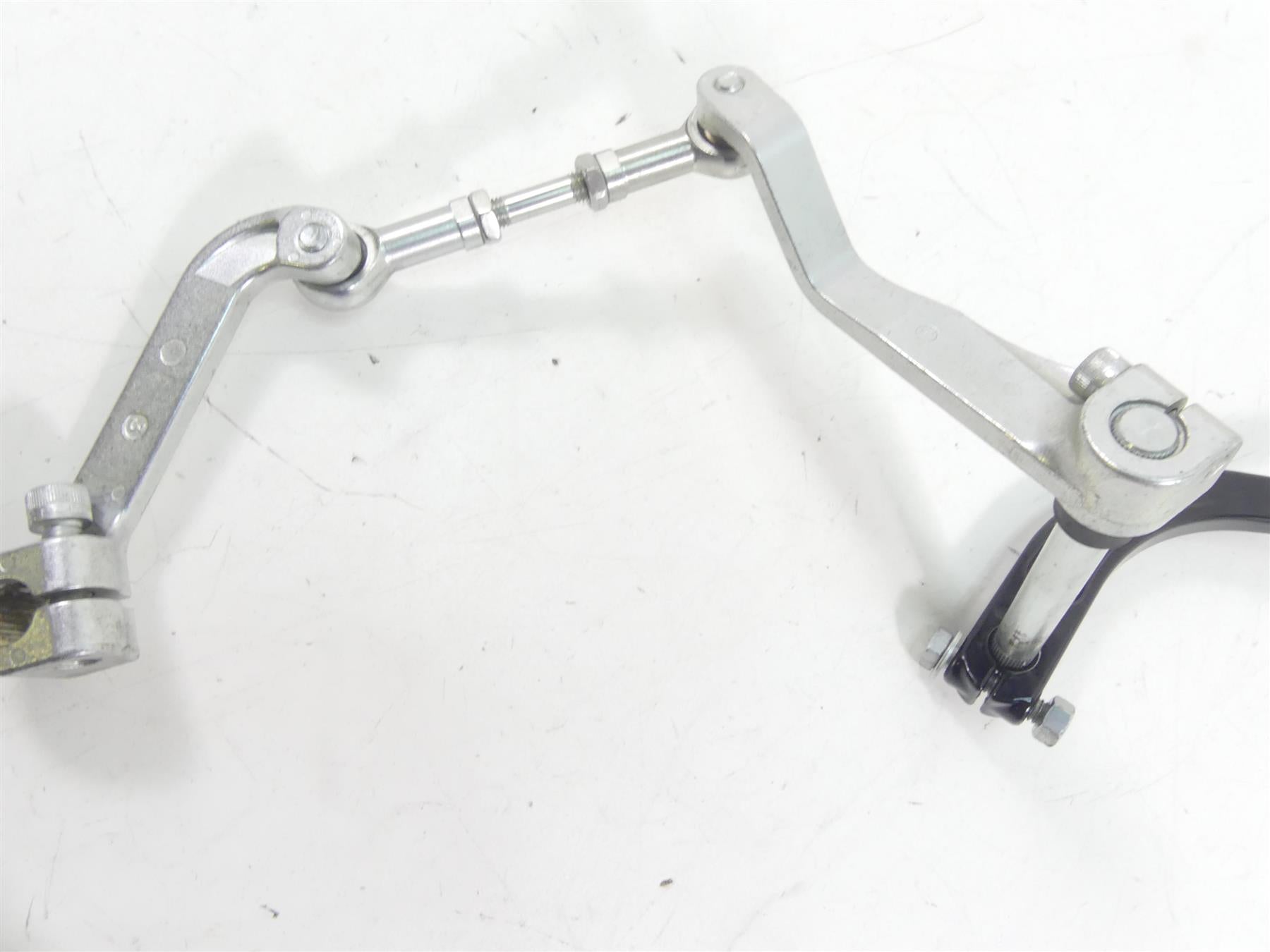 2021 Harley Softail FXBBS 114 Street Bob Left Foot Peg + Shift Lever 50500603 {{ shop.shopifyCountryName }} - Mototech271